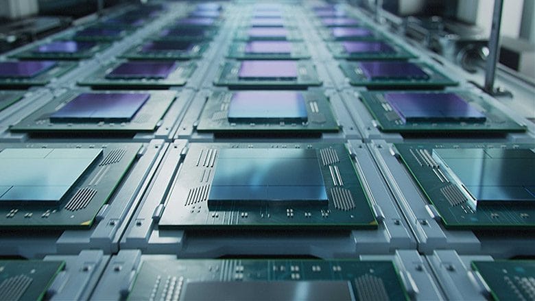 Report Reveals Gen AI Adoption Divides C-Suite Leaders